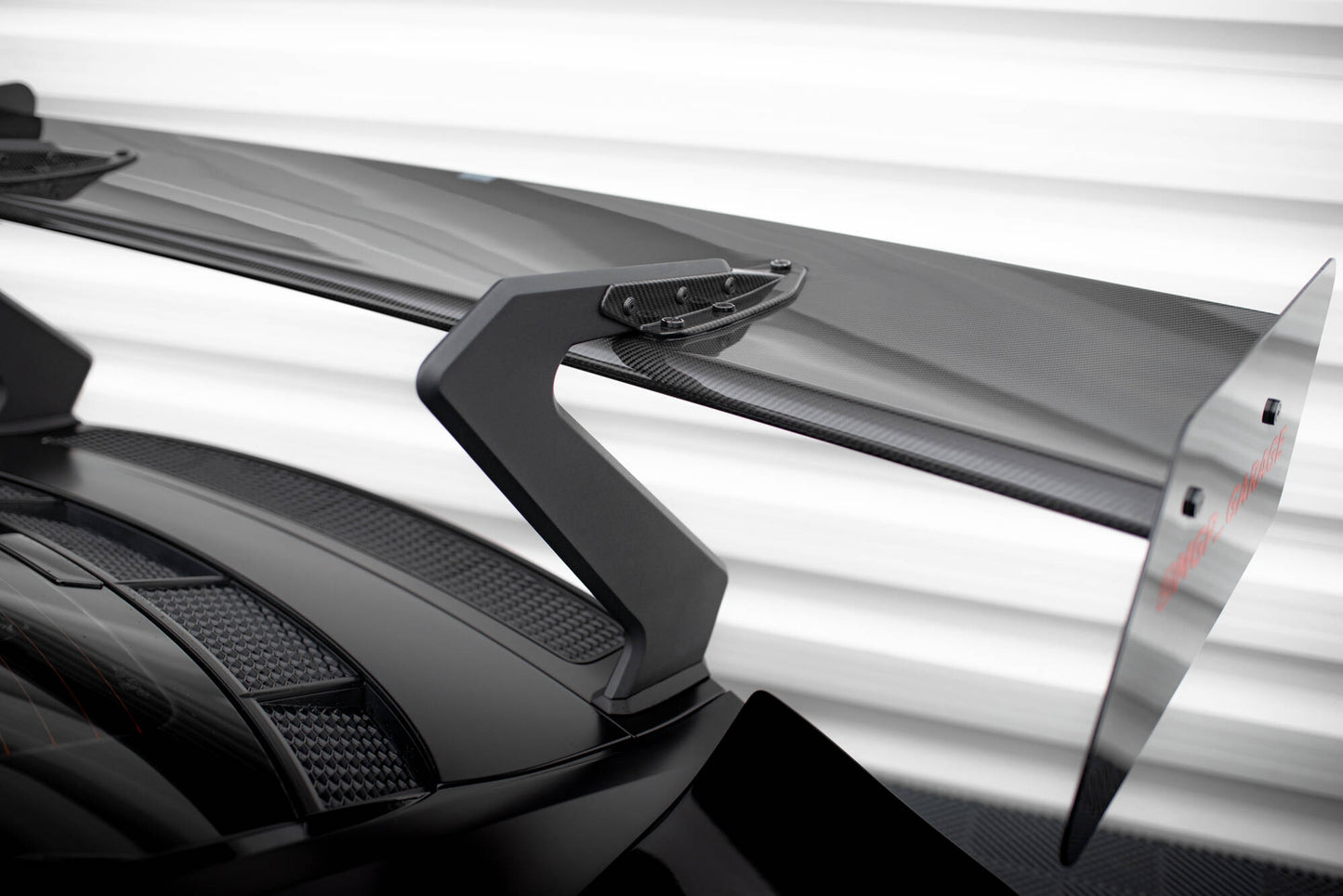 Carbon Spoiler + LED Audi R8 Mk2