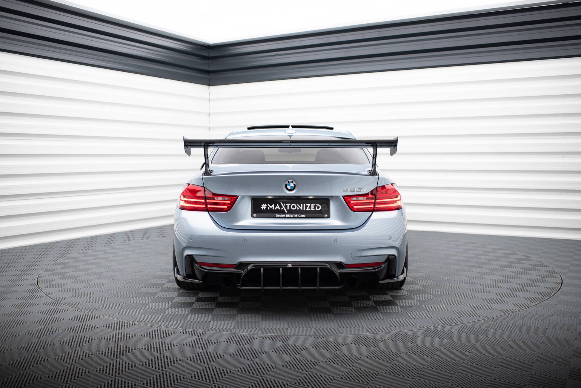 Carbon Spoiler With External Brackets Uprights BMW 4 F32