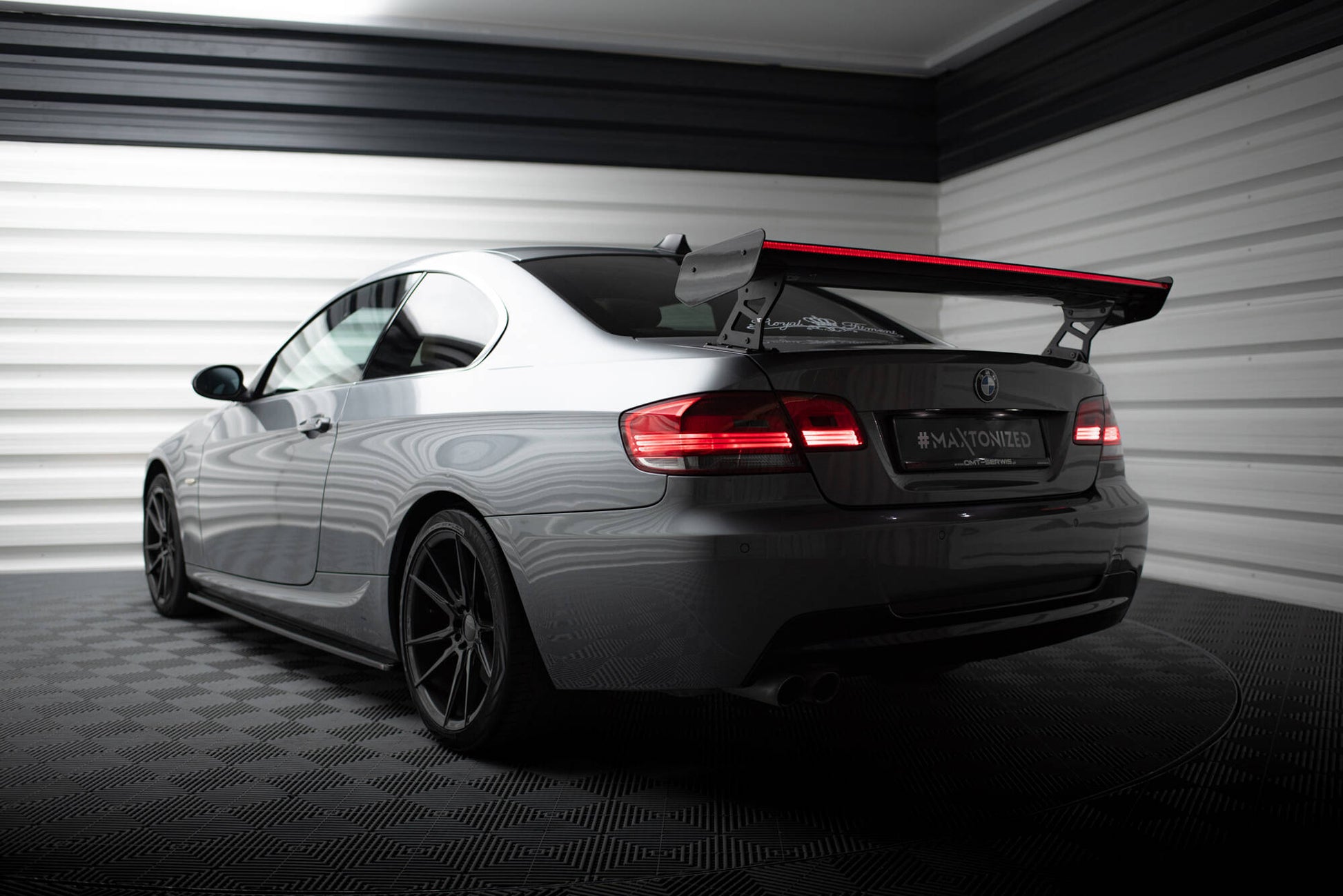 Carbon Spoiler With External Brackets Uprights + LED BMW 3 M3 E92