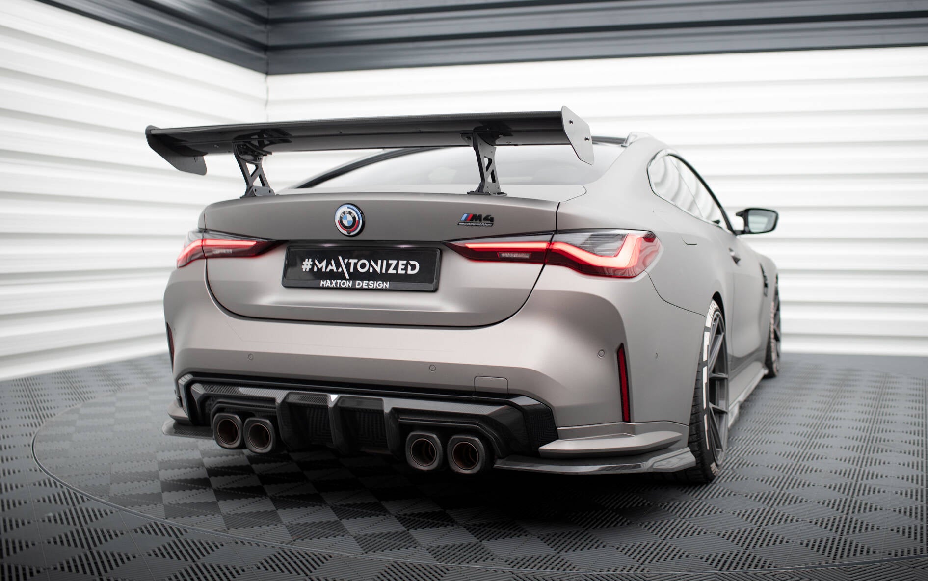 Carbon Spoiler With Internal Brackets Uprights BMW M4 G82