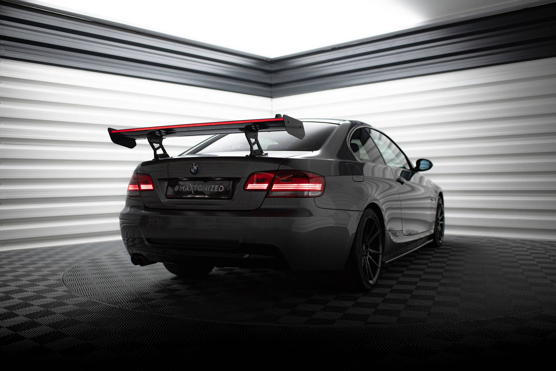 Carbon Spoiler With Internal Brackets Uprights + LED BMW 3 M3 E92