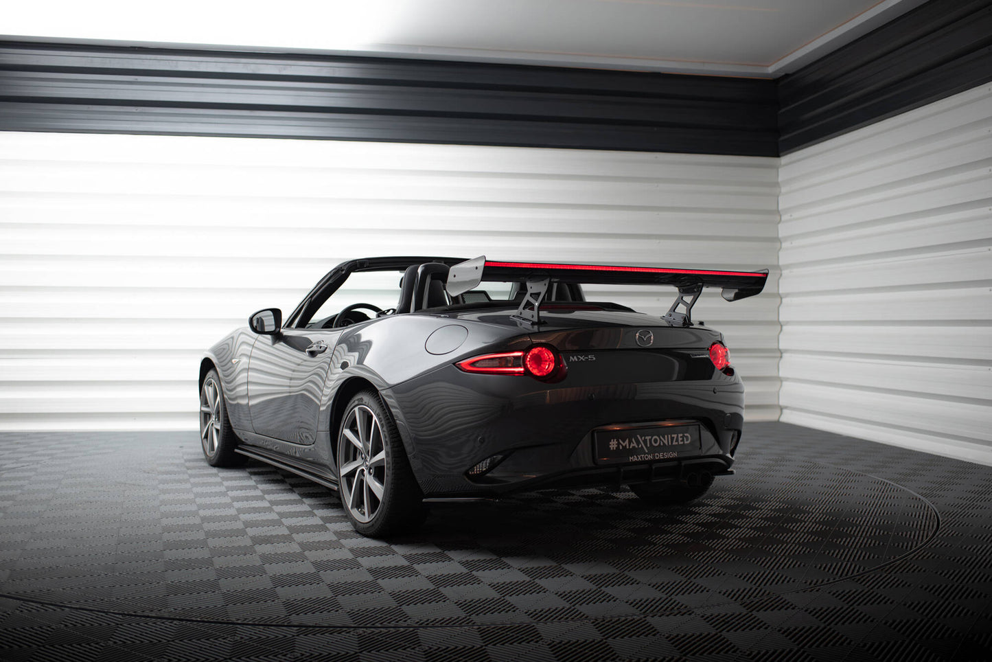 Carbon Spoiler With Internal Brackets Uprights + LED Mazda MX-5 ND Mk4