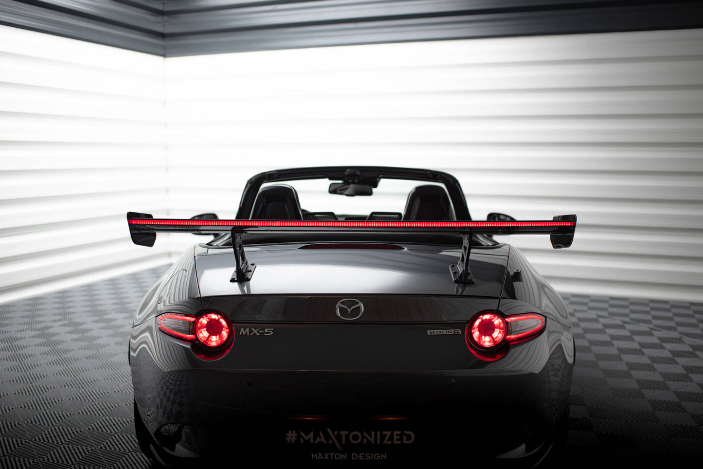 Carbon Spoiler With Internal Brackets Uprights + LED Mazda MX-5 ND Mk4