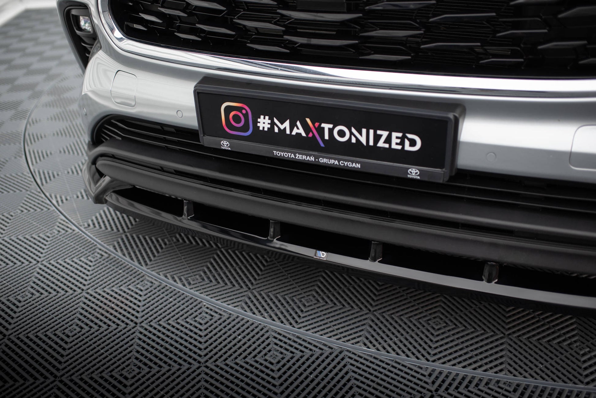 Front Splitter V.1 Toyota Highlander Mk4