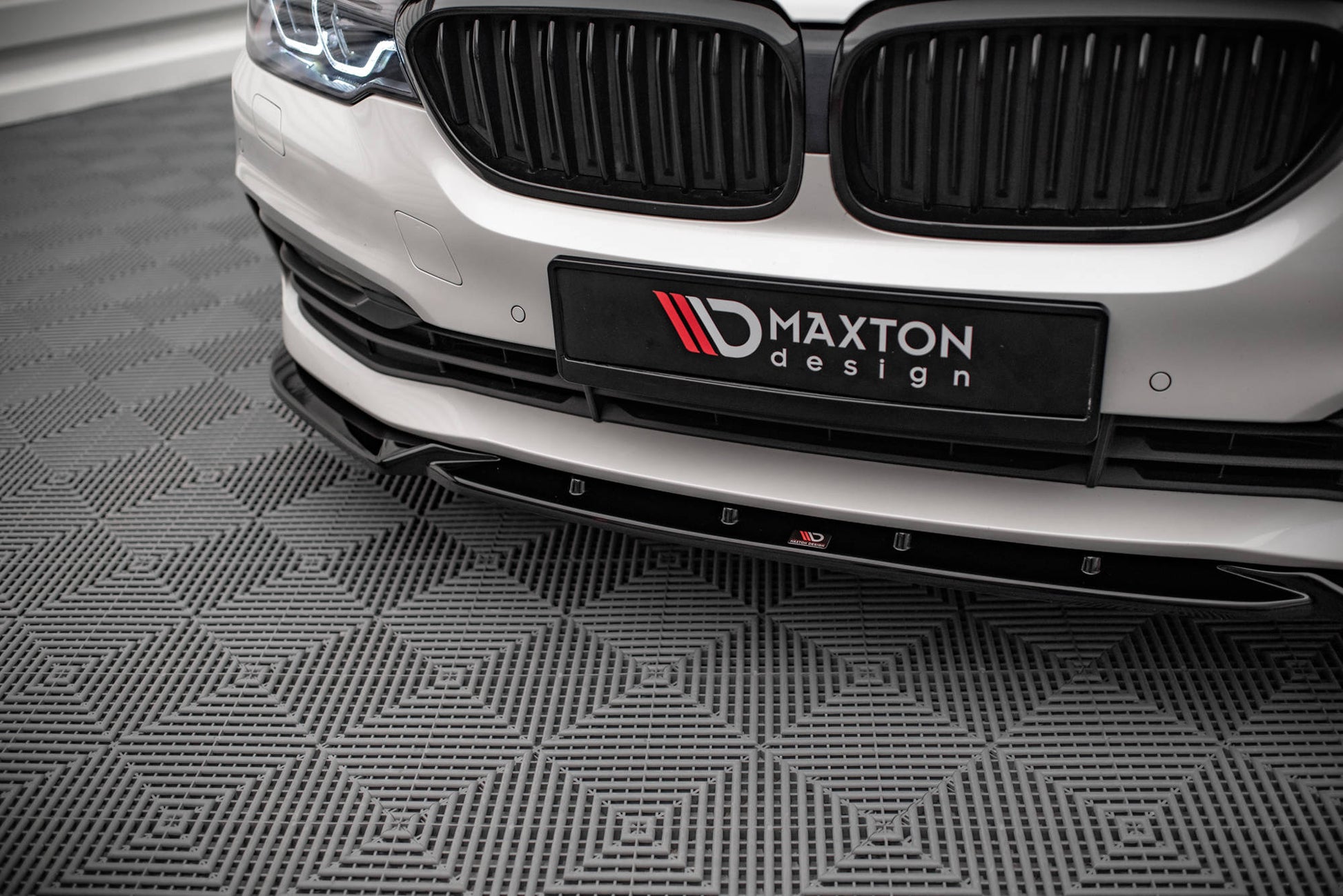 Front Splitter V.2 BMW 5 G30 / G31