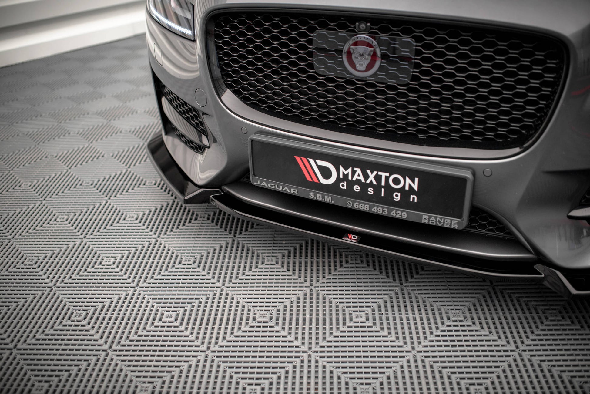 Front Splitter V.2 Jaguar XF R-Sport X260