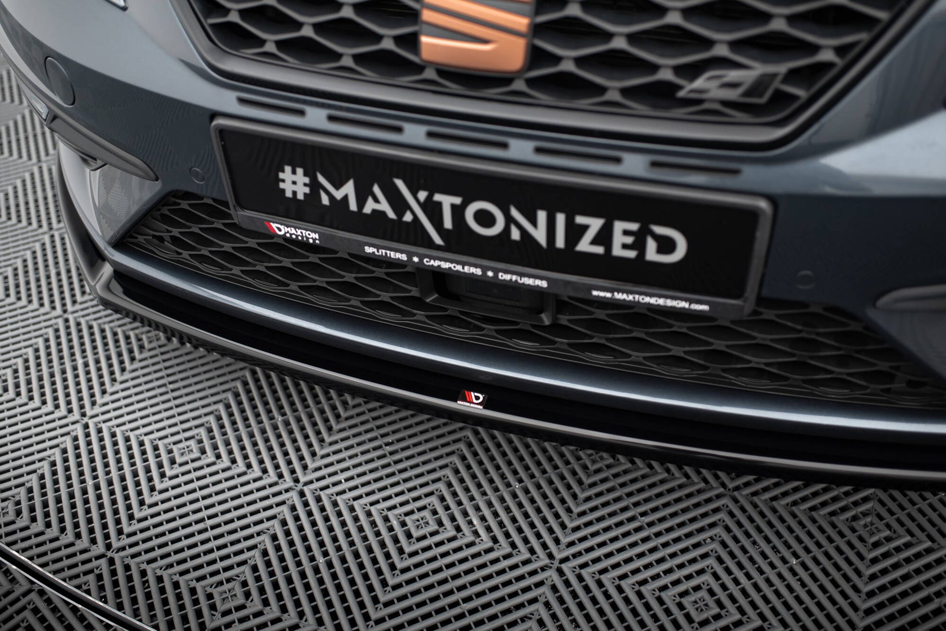 Front Splitter V.2 Seat Leon Cupra / FR Mk3 FL