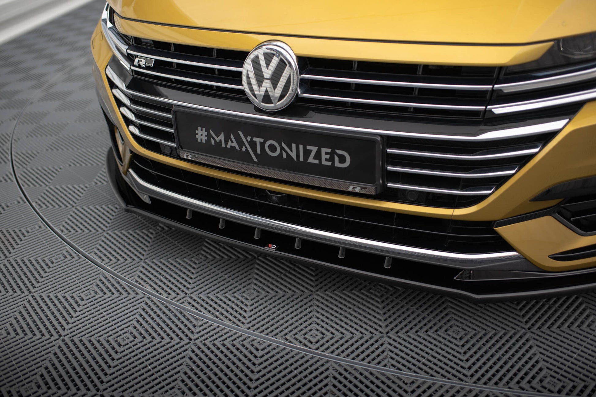 Front Splitter V.3 Volkswagen Arteon R-Line Sedan / Shooting Brake Mk1