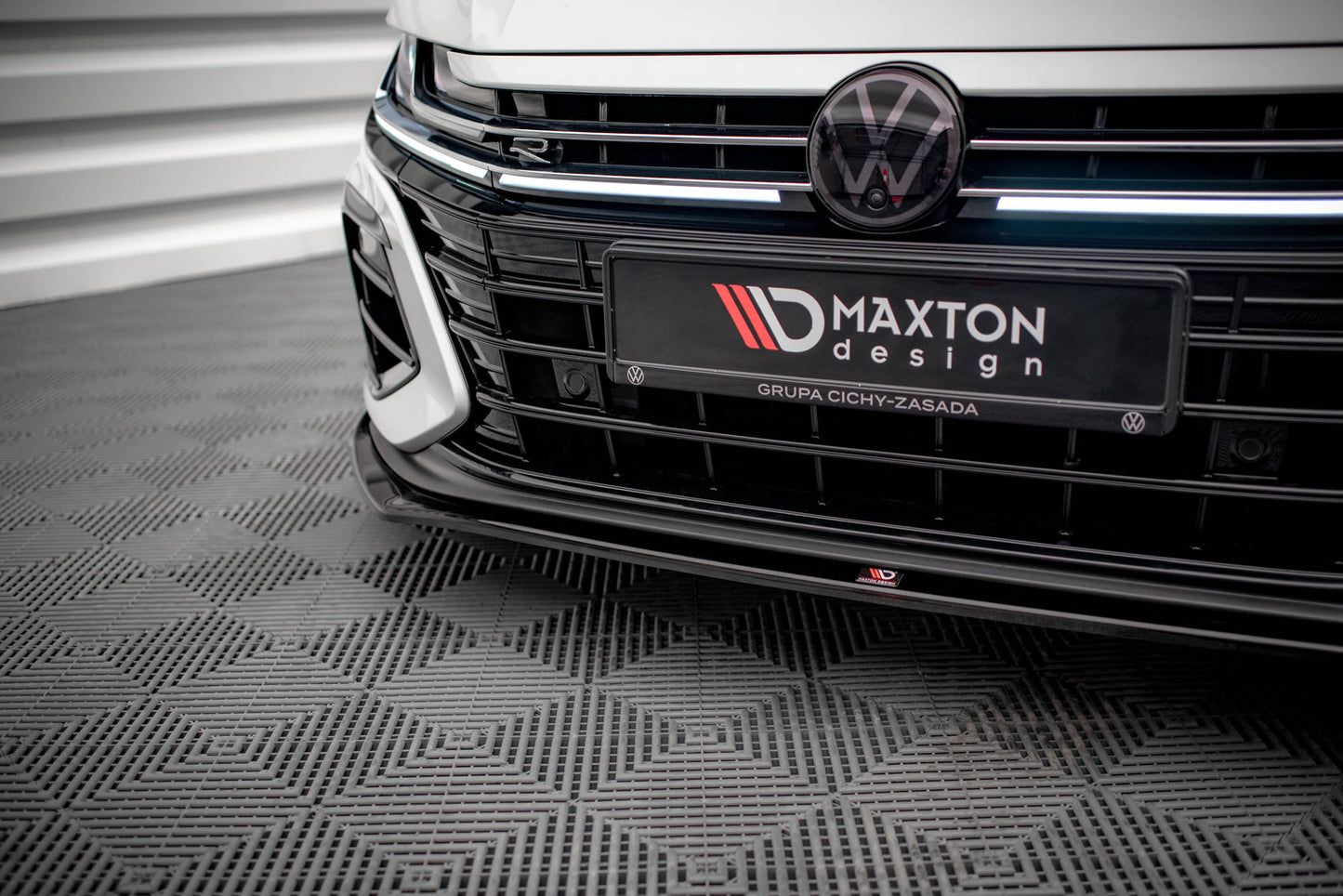 Front Splitter V.3 Volkswagen Arteon R Sedan / Shooting Brake Mk1 Facelift