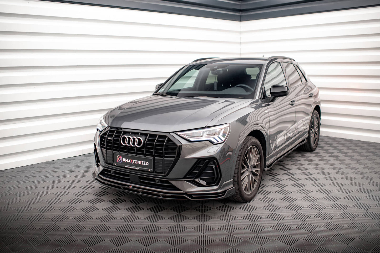 Front Splitter V.4 Audi Q3 Sportback / SUV S-Line F3
