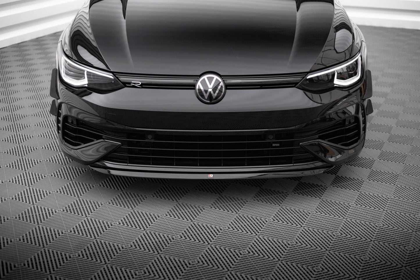 Front Splitter V.7 Volkswagen Golf R Hatchback / Variant  Mk8