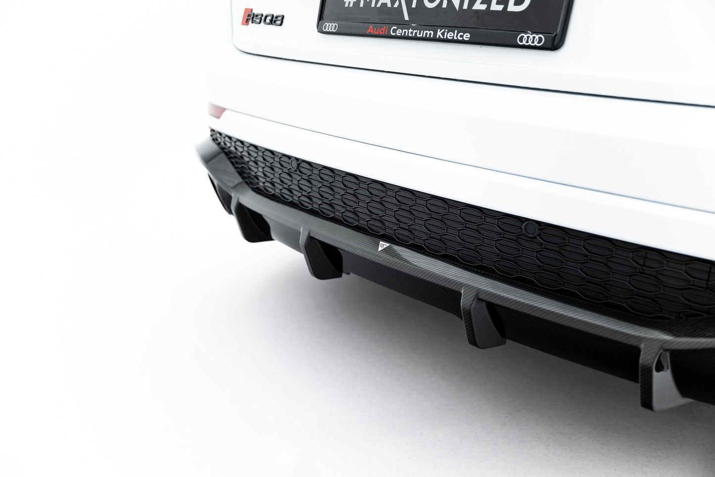 Prepreg Carbon Fiber Rear Diffuser Audi RSQ8 Mk1
