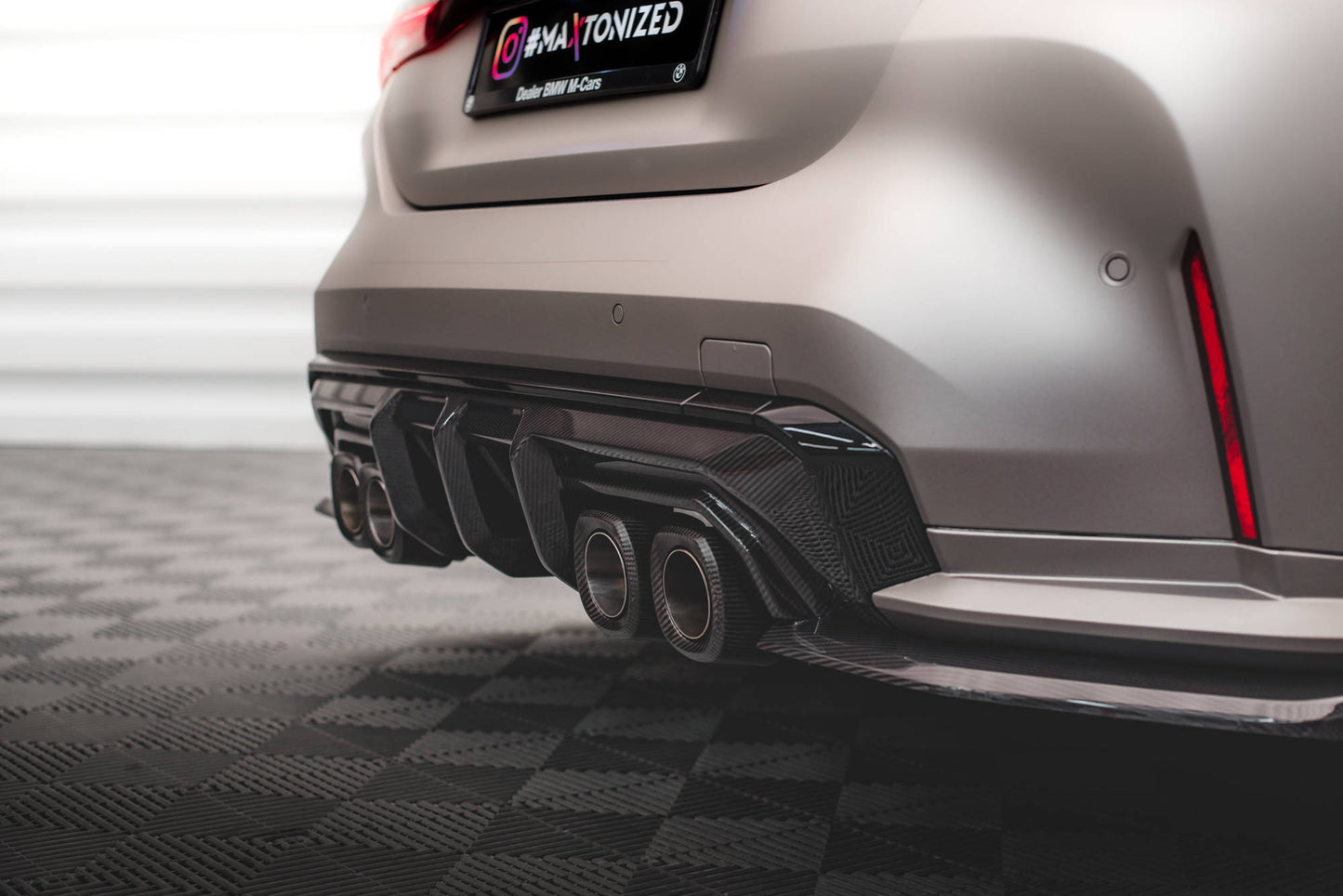 Prepreg Carbon Fiber Rear Diffuser BMW M4 G82 / G82 Facelift