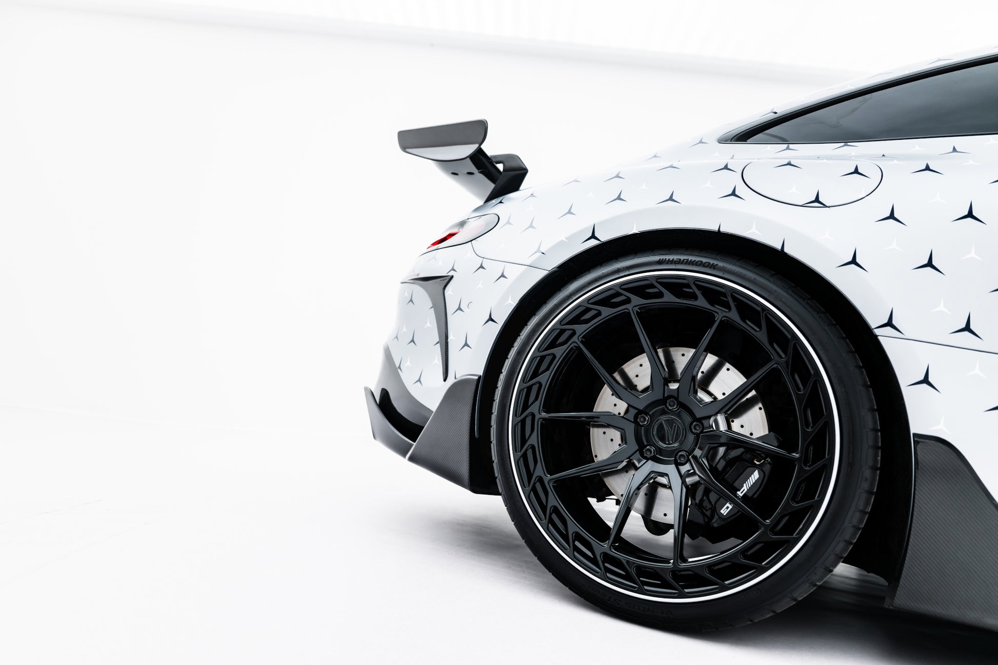Prepreg Carbon Fiber Rear Diffuser Mercedes-AMG GT 63 / 55 / 63 S E Performance C192