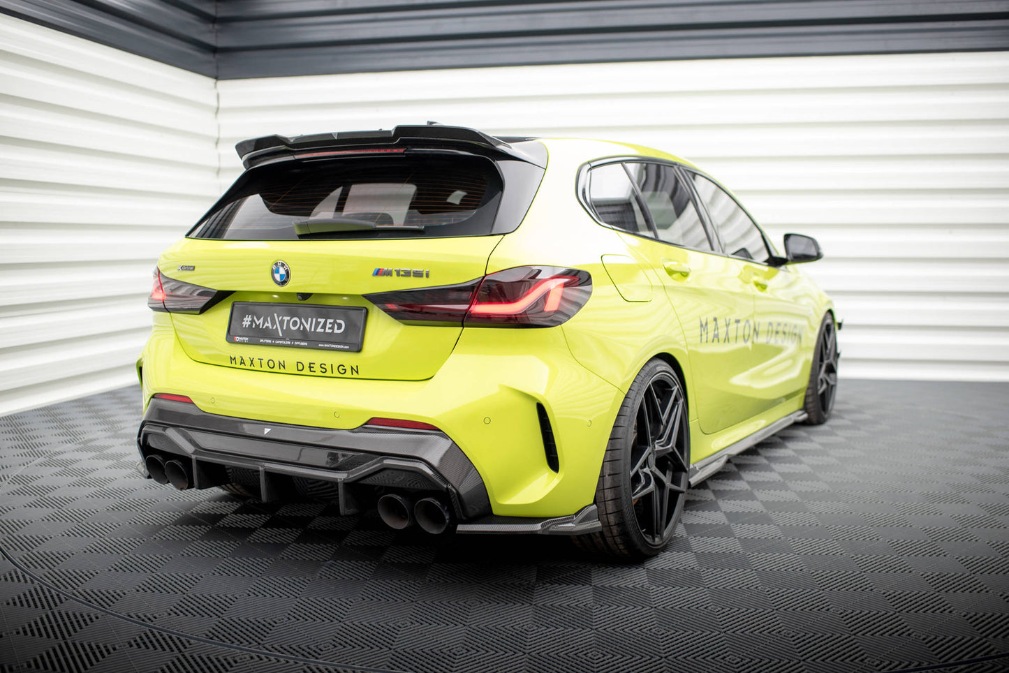 Prepreg Carbon Fiber Rear Side Splitters BMW 1 M-Pack /  M135i / 128ti F40