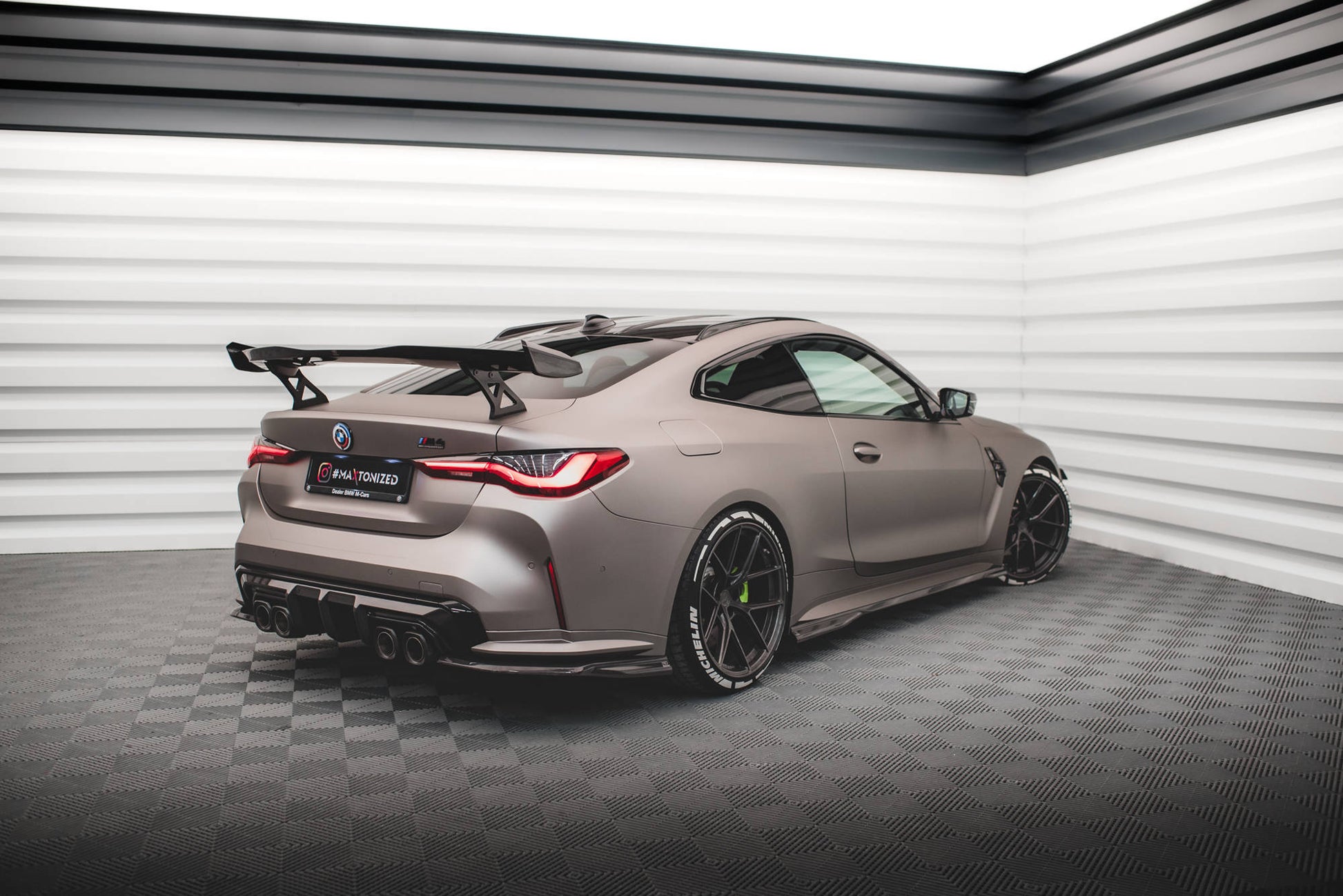 Prepreg Carbon Fiber Roof Rails BMW M4 G82 / G82 Facelift