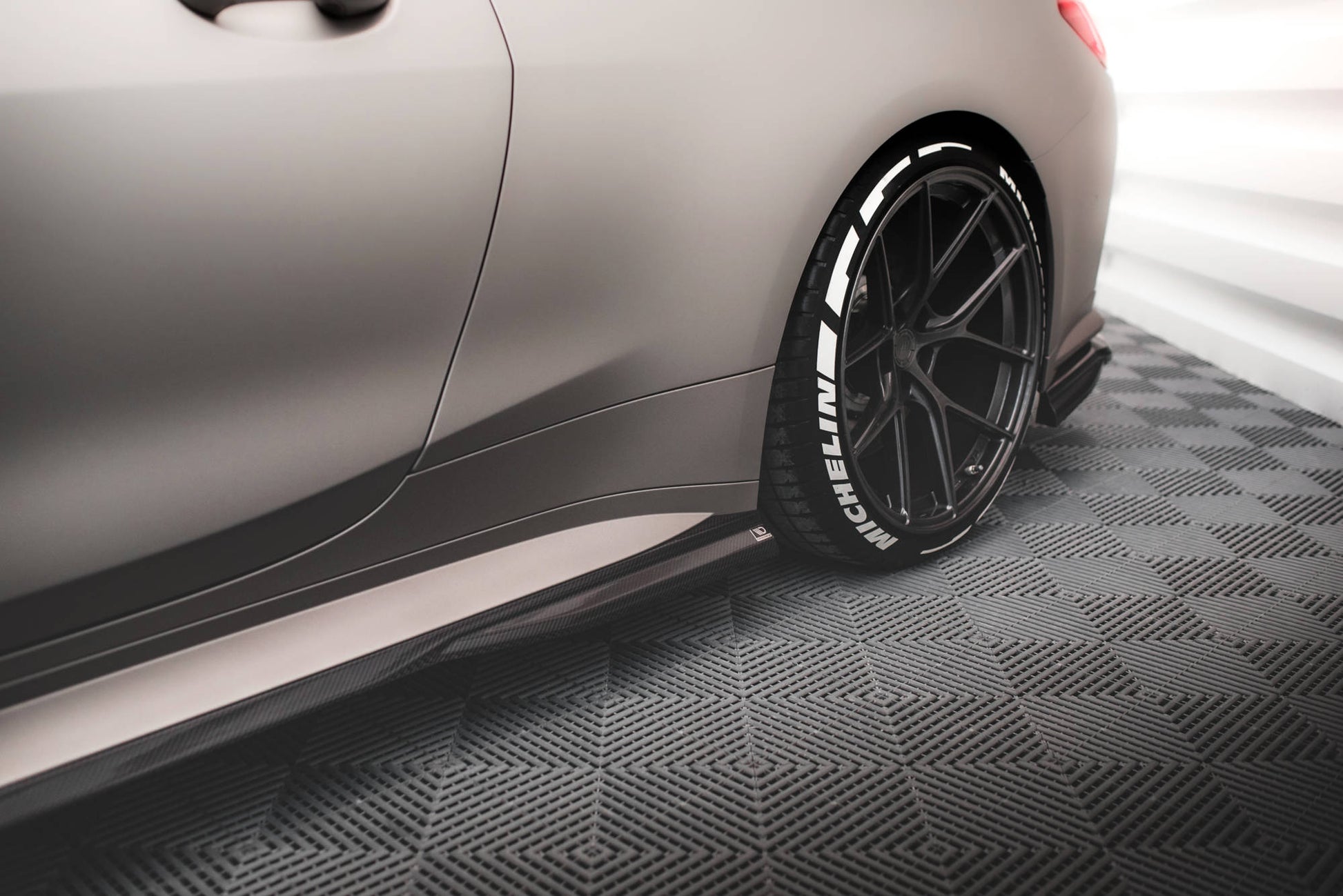 Prepreg Carbon Fiber Side Skirts BMW M4 G82 / G82 Facelift