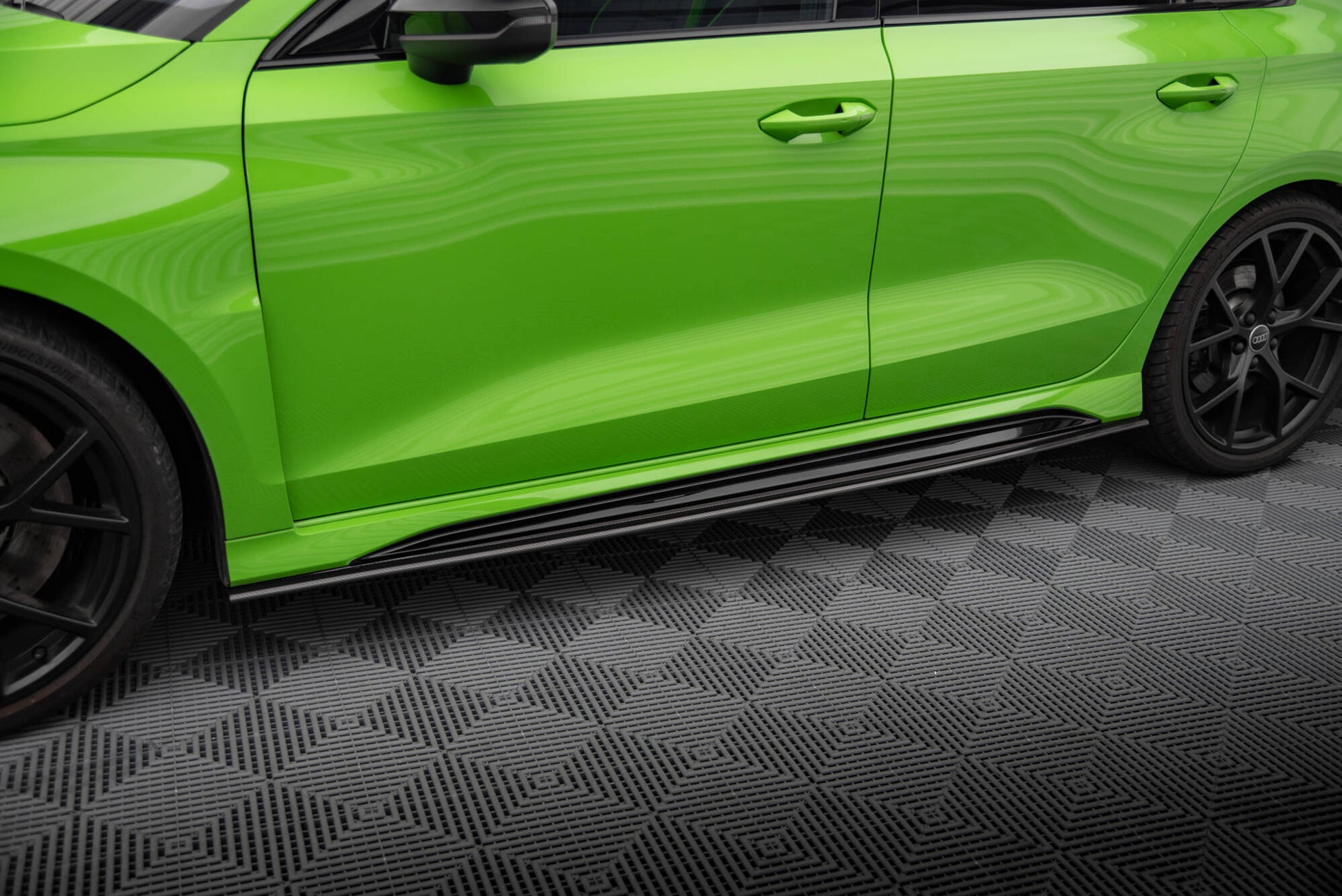 Prepreg Carbon Fiber Side Skirts V.3 Audi RS3 Sedan / Sportback 8Y / 8Y Facelift