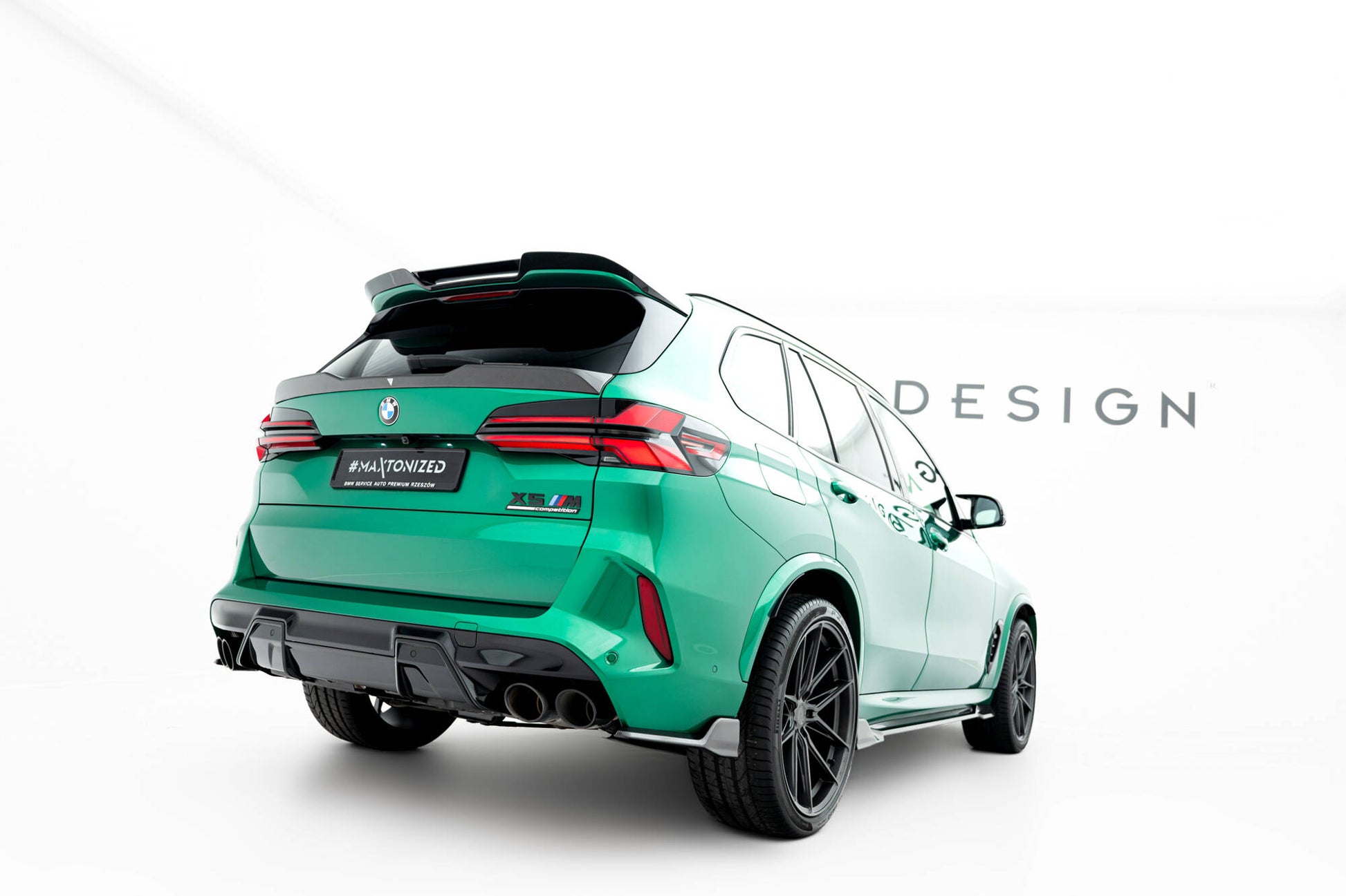 Prepreg Carbon Fiber Tailgate Spoiler (Lower) BMW X5 M / X5 M-Pack F95 / F95 Facelift  / G05 Facelift