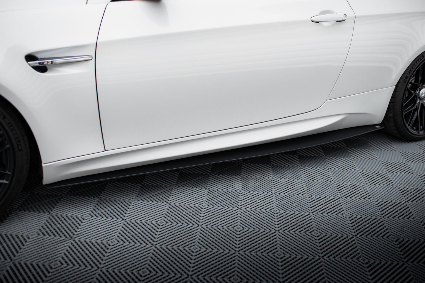 RACING SIDE SKIRTS DIFFUSERS BMW M3 E92 / E93 (PREFACE MODEL)