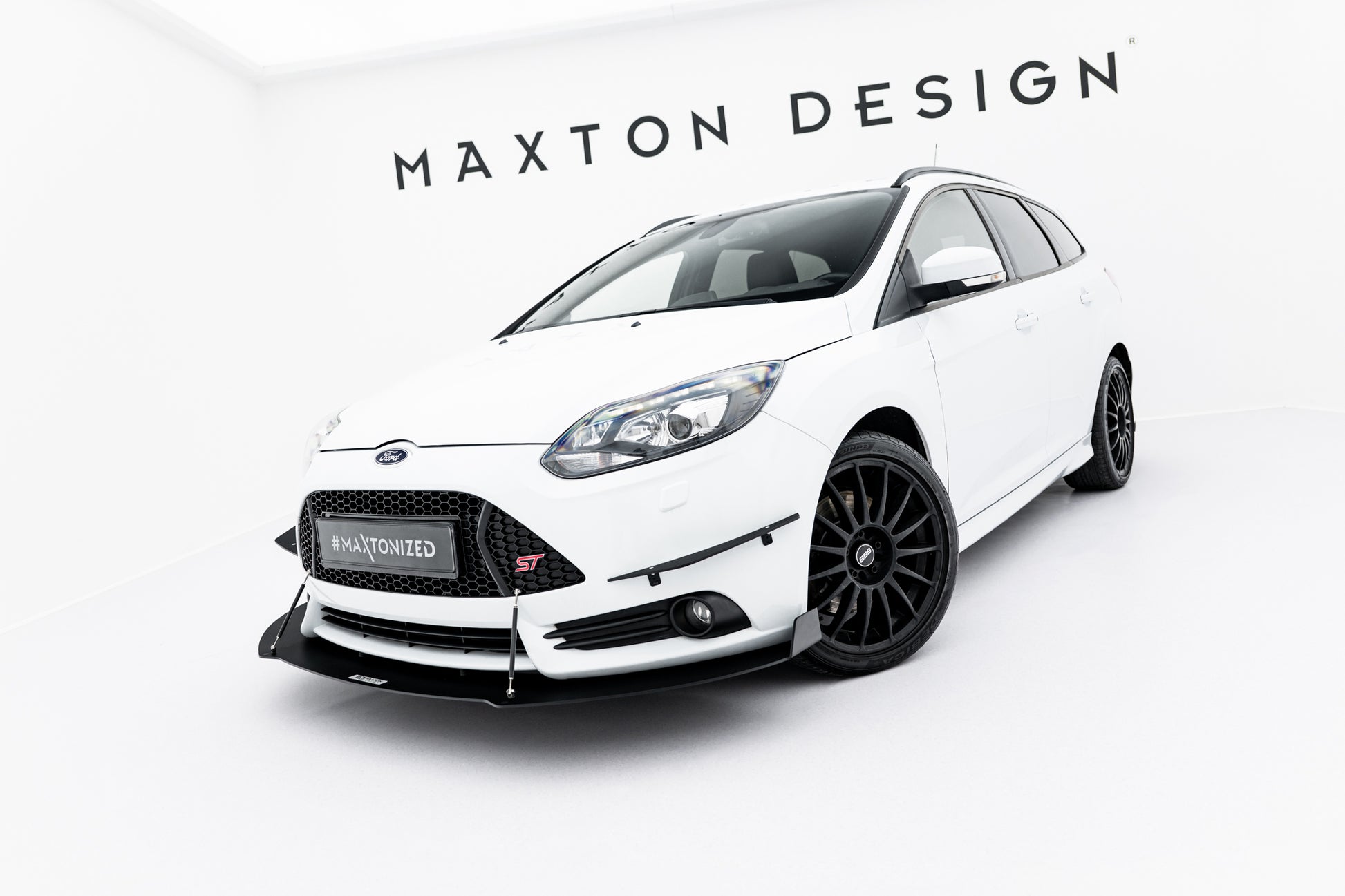 Racing Front Splitter V.2 Ford Focus ST Mk3