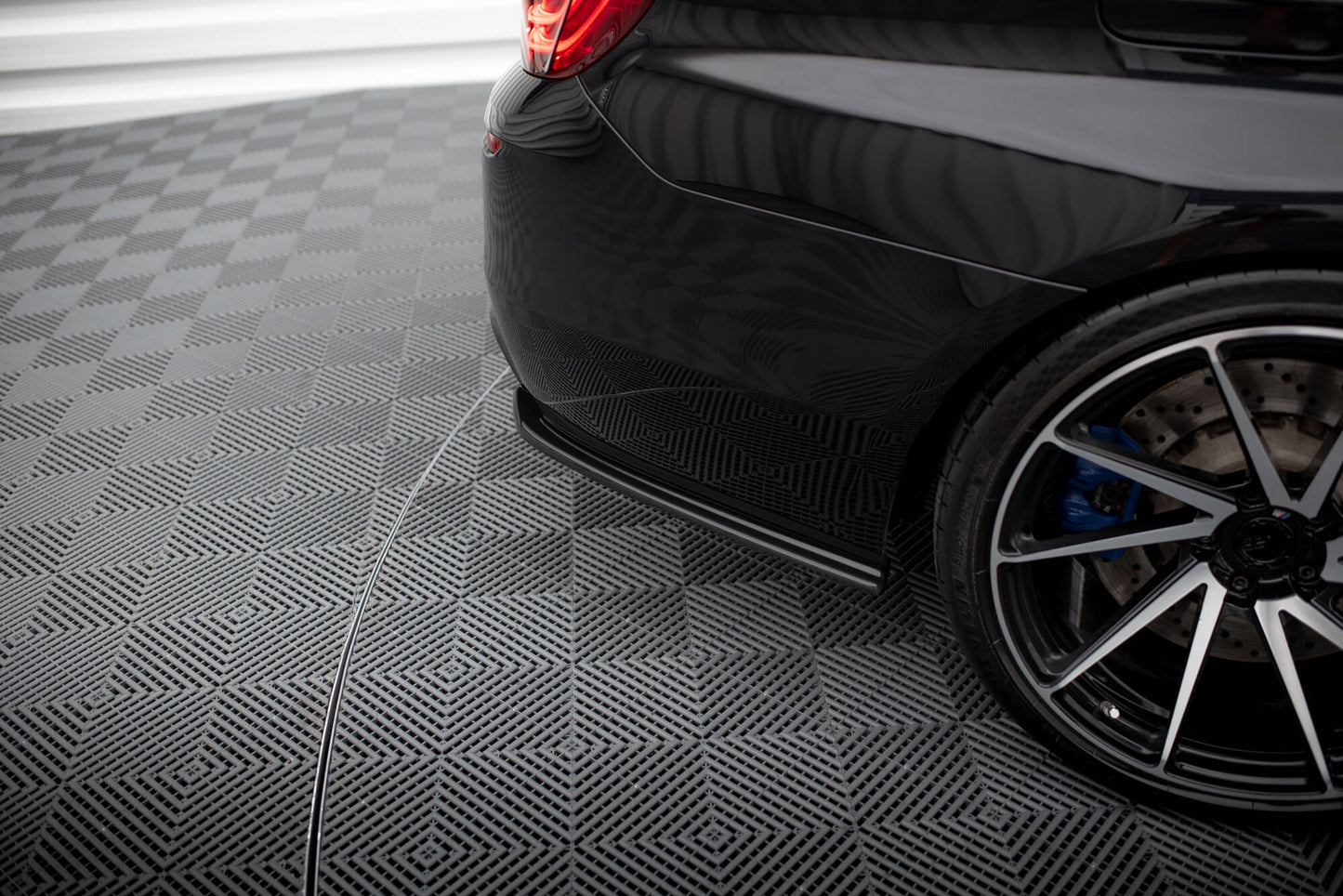 Rear Side Splitters BMW M5 F10