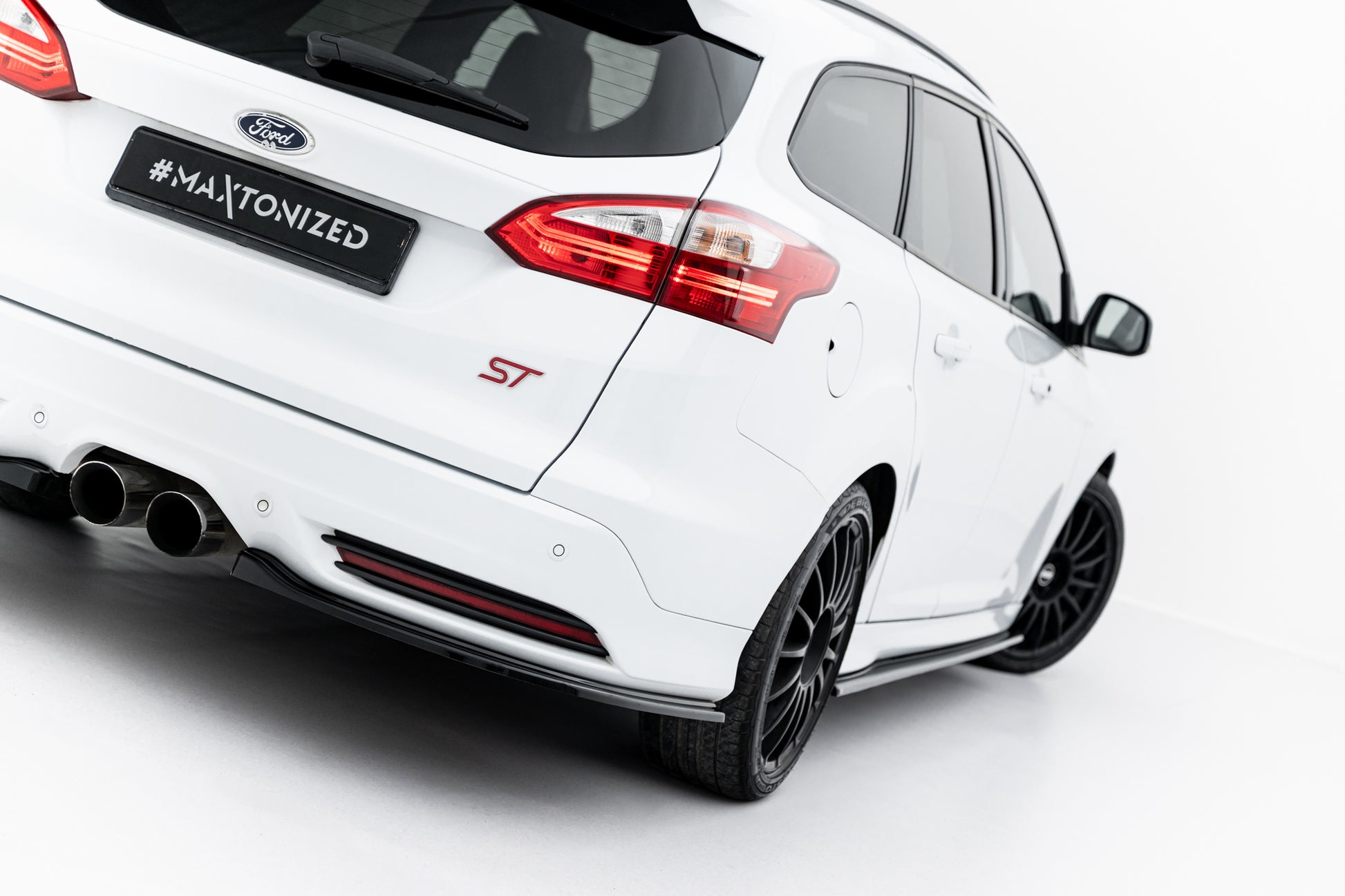 Rear Side Splitters Ford Focus ST Estate Mk3 / Mk3 Facelift