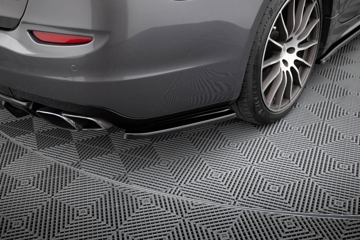 Rear Side Splitters Maserati Quattroporte Mk6