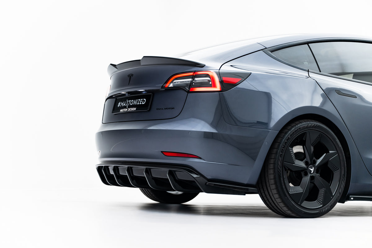 Rear Side Splitters V.2 Tesla Model 3