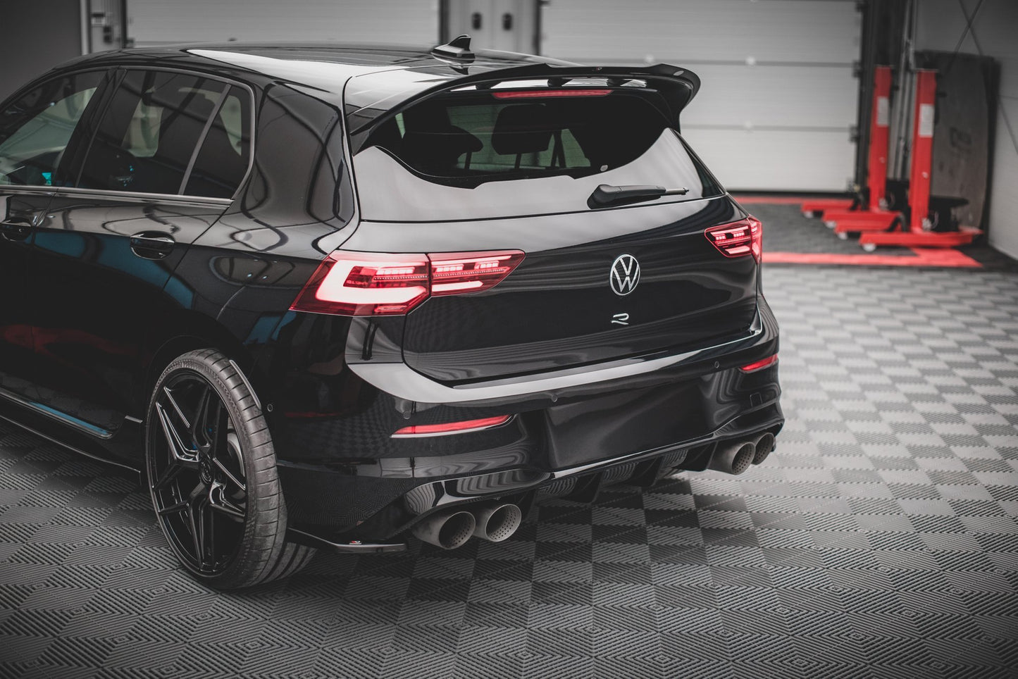 Rear Side Splitters V.2 for Volkswagen Golf R Hatchback Mk8
