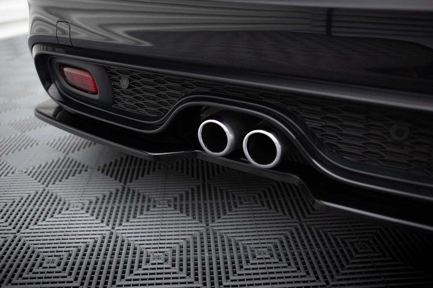 Rear Splitter Mini Cooper S F56 / F56 Facelift