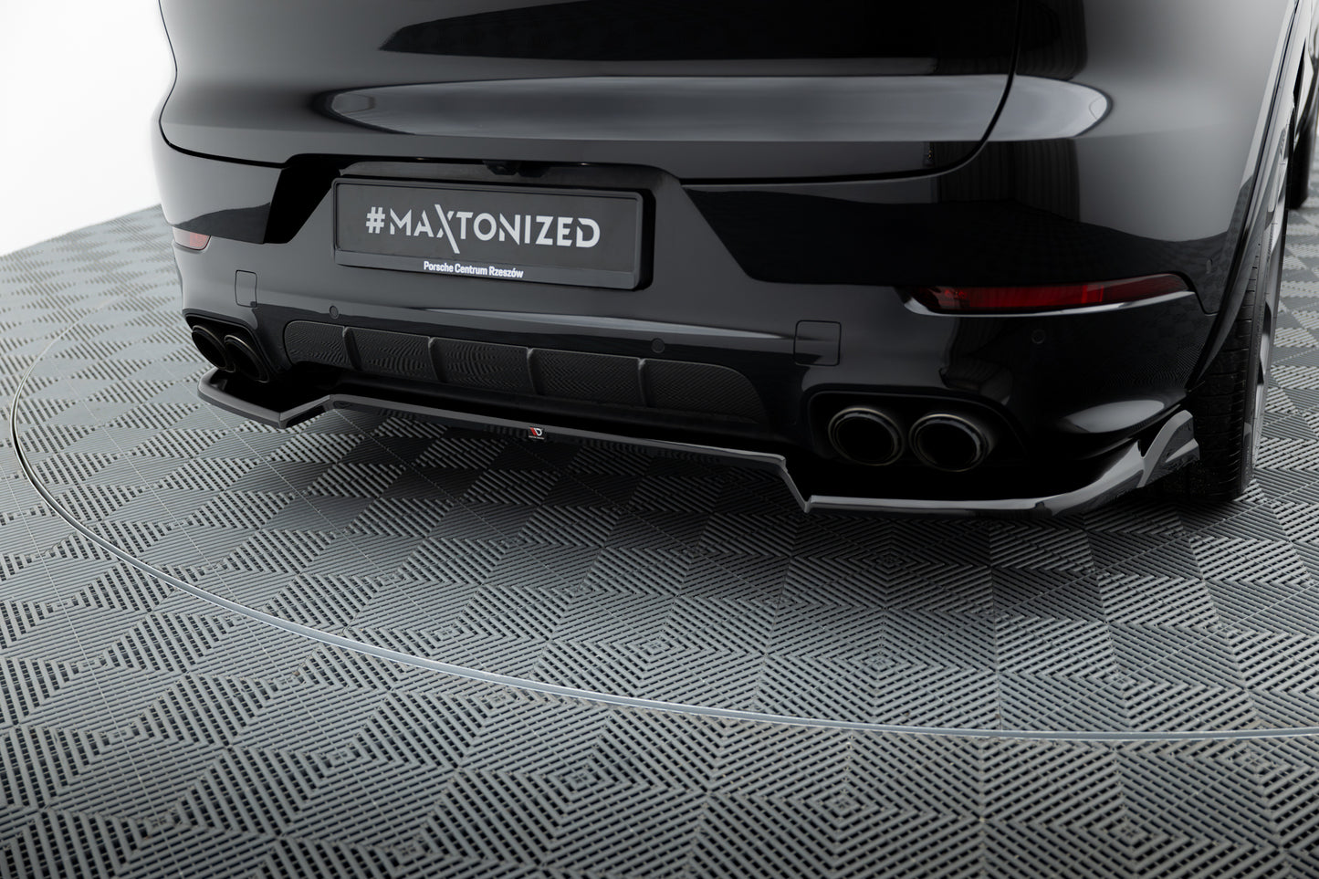 Rear Splitter Porsche Cayenne SUV / Coupe Mk3 Facelift