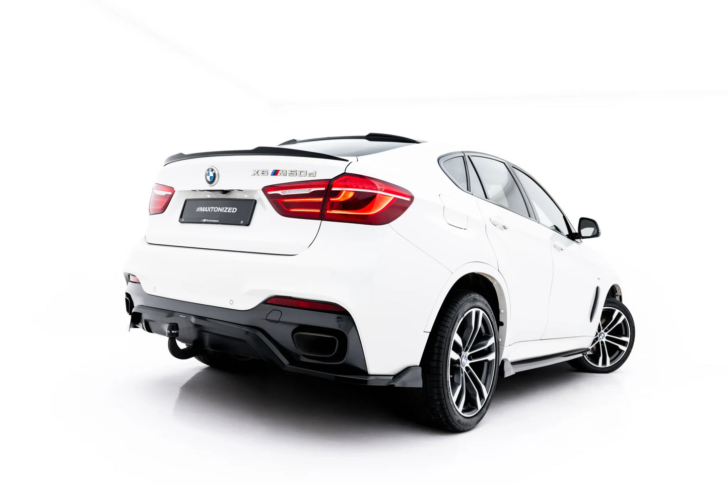 Rear Splitter (with vertical bars) BMW X6 M-Pack F16