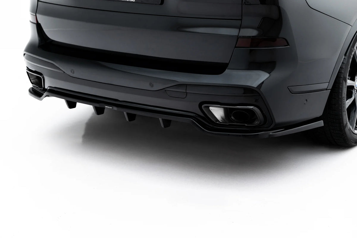 Rear Splitter (with vertical bars) BMW X7 M-Pack G07