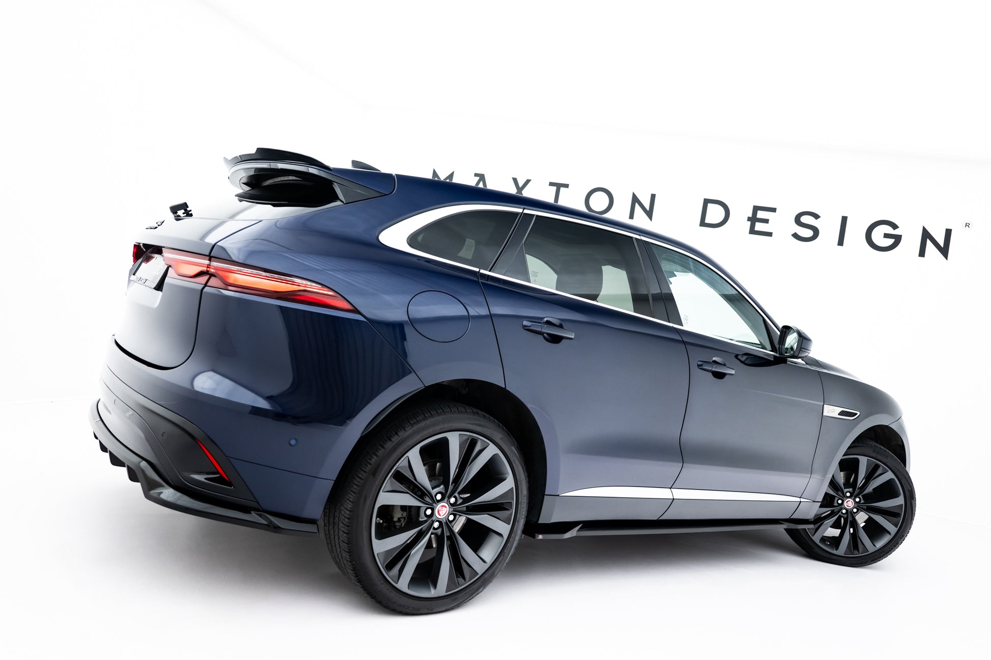 Rear Splitter (with vertical bars) Jaguar F-Pace R-Sport X761 Facelift