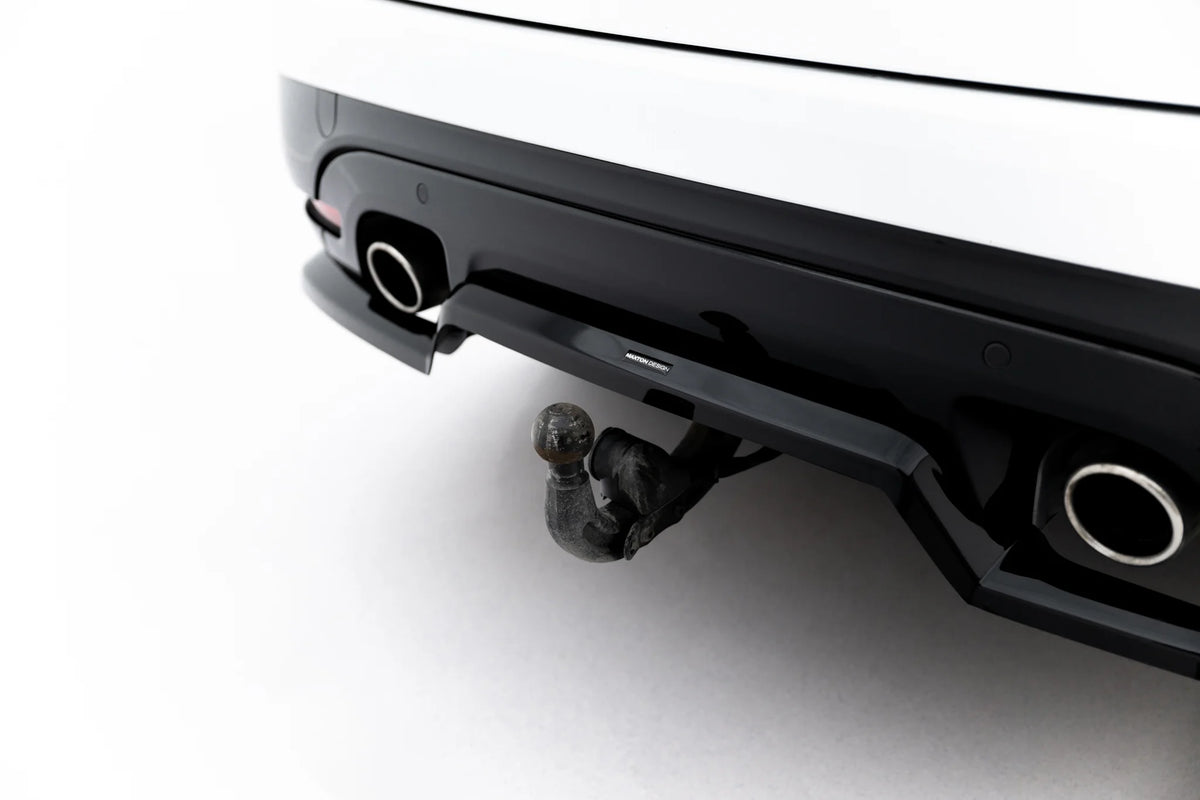 Rear Splitter with vertical bars Jaguar F-Pace S X761