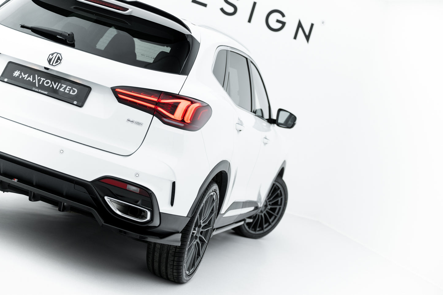 Rear Splitter (with vertical bars) MG HS Mk1 Facelift