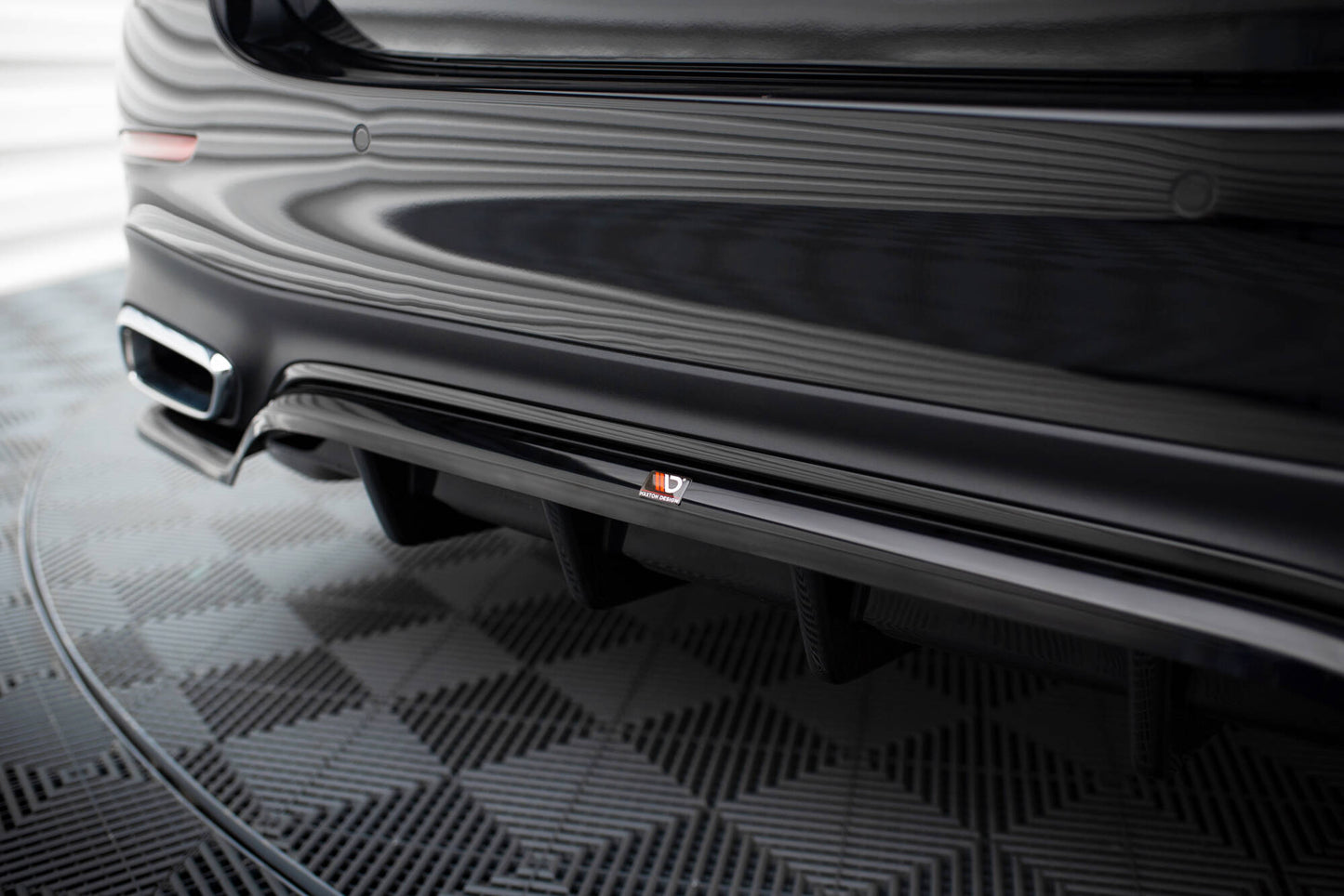 Rear Splitter (with vertical bars) Mercedes-Benz E AMG-Line Sedan / Estate W214