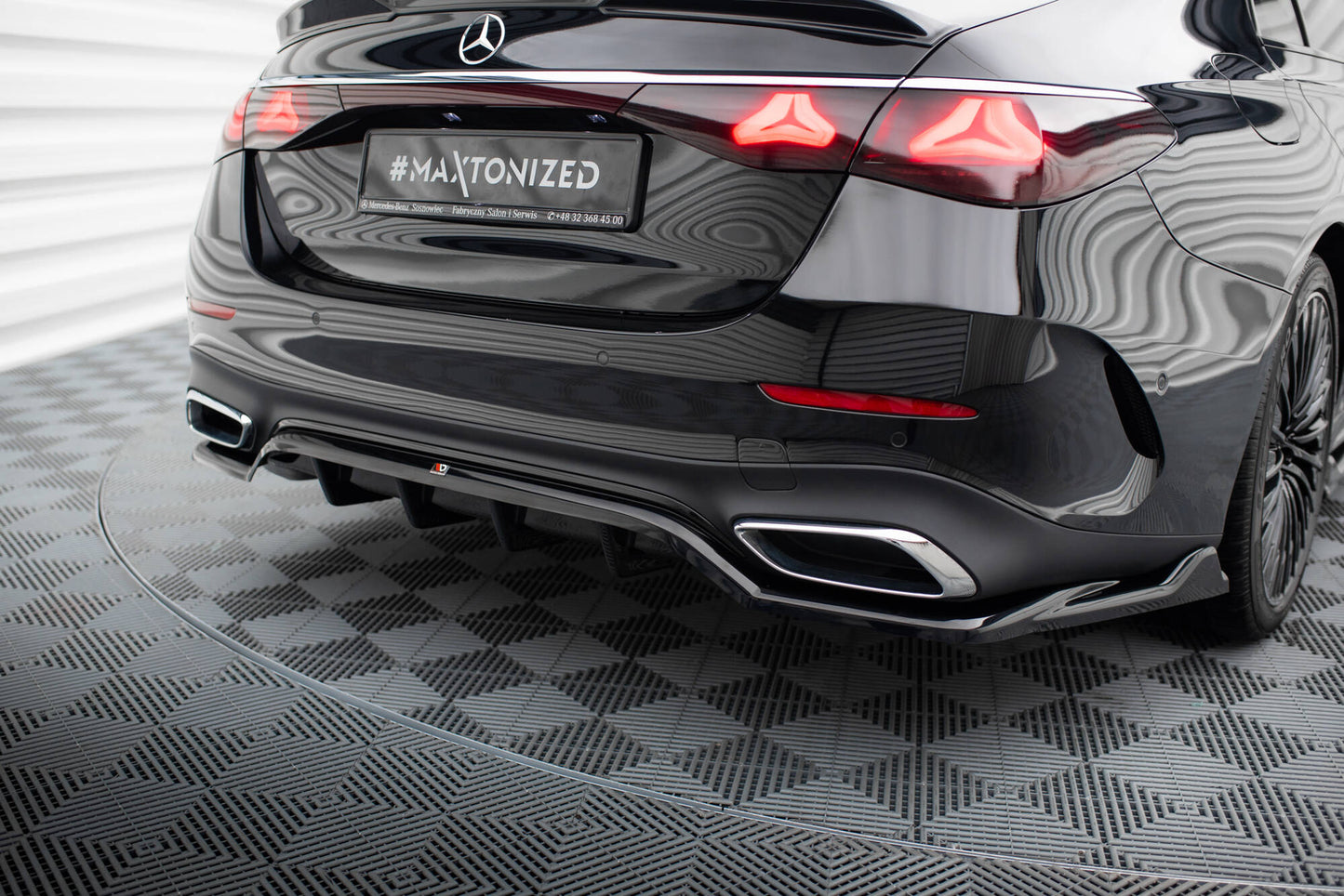 Rear Splitter (with vertical bars) Mercedes-Benz E AMG-Line Sedan / Estate W214
