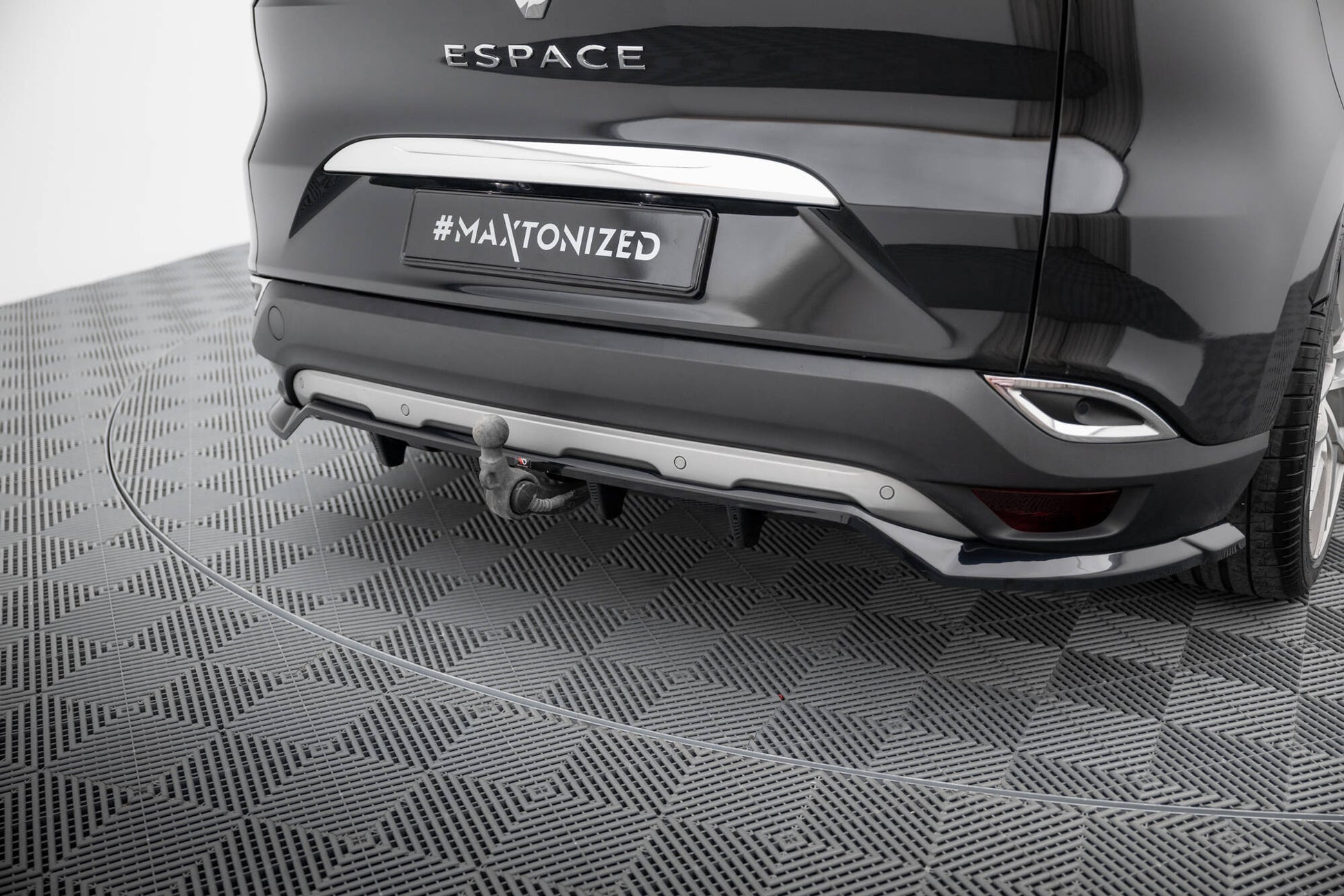 Rear Splitter with vertical bars Renault Espace Mk5