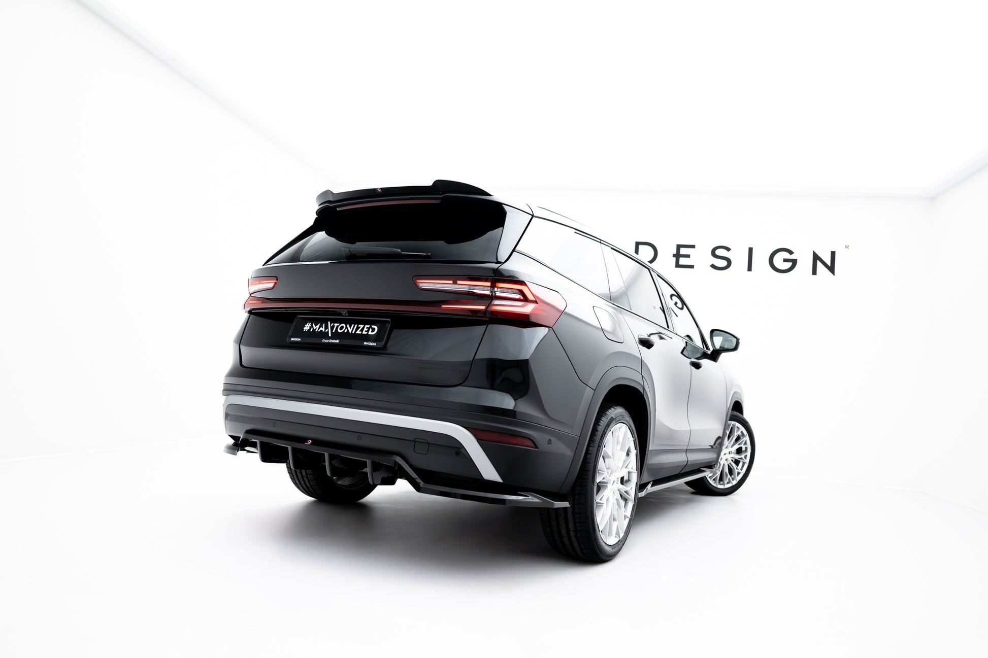 Rear Splitter (with vertical bars) Skoda Kodiaq Mk2