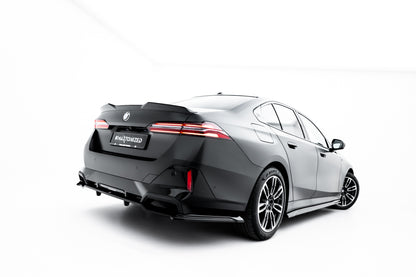 Rear Splitter (with vertical bars) V.1 BMW 5 / i5 M-Pack Sedan / Touring G60 / G61