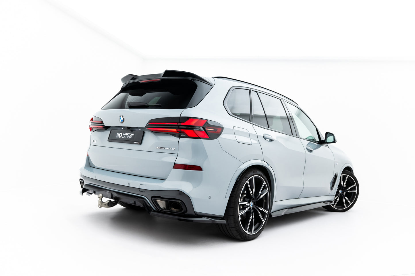 Rear Splitter (with vertical bars) V.1 BMW X5 M-Pack G05 Facelift