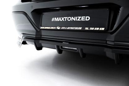 Rear Splitter (with vertical bars) V.2 BMW 7 M-Pack G70
