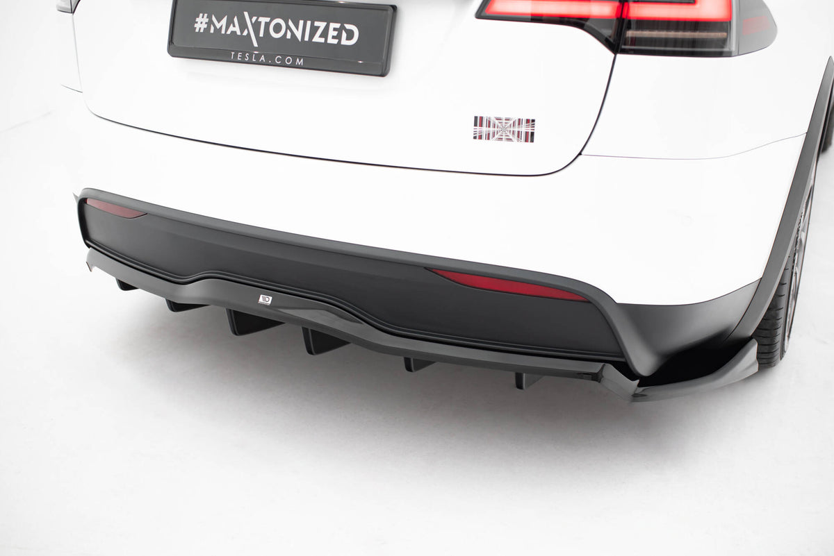 Rear Splitter (with vertical bars) V.2 Tesla Model X Mk1 Facelift