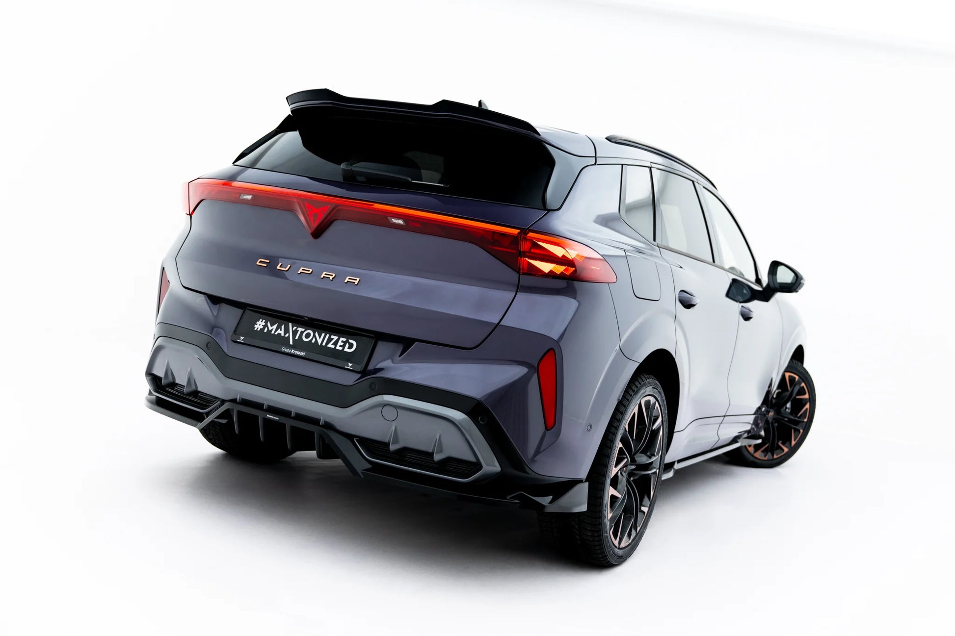 Rear Splitter (with vertical bars) V.3 Cupra Terramar Mk1 (Version with towbar)