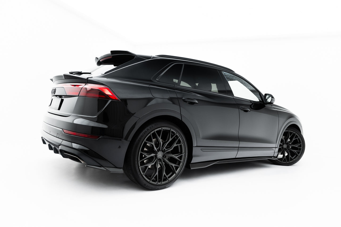 Set of Prepreg Carbon Splitters Audi Q8 S-Line Mk1 Facelift