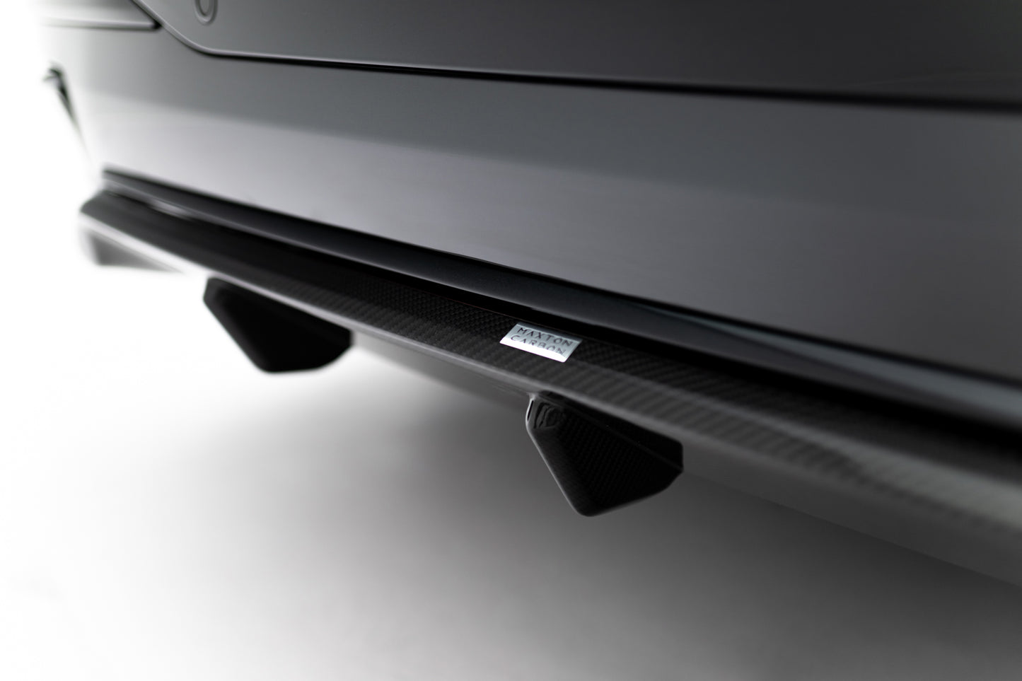 Set of Prepreg Carbon Splitters V.2 BMW X7 M-Pack G07 Facelift