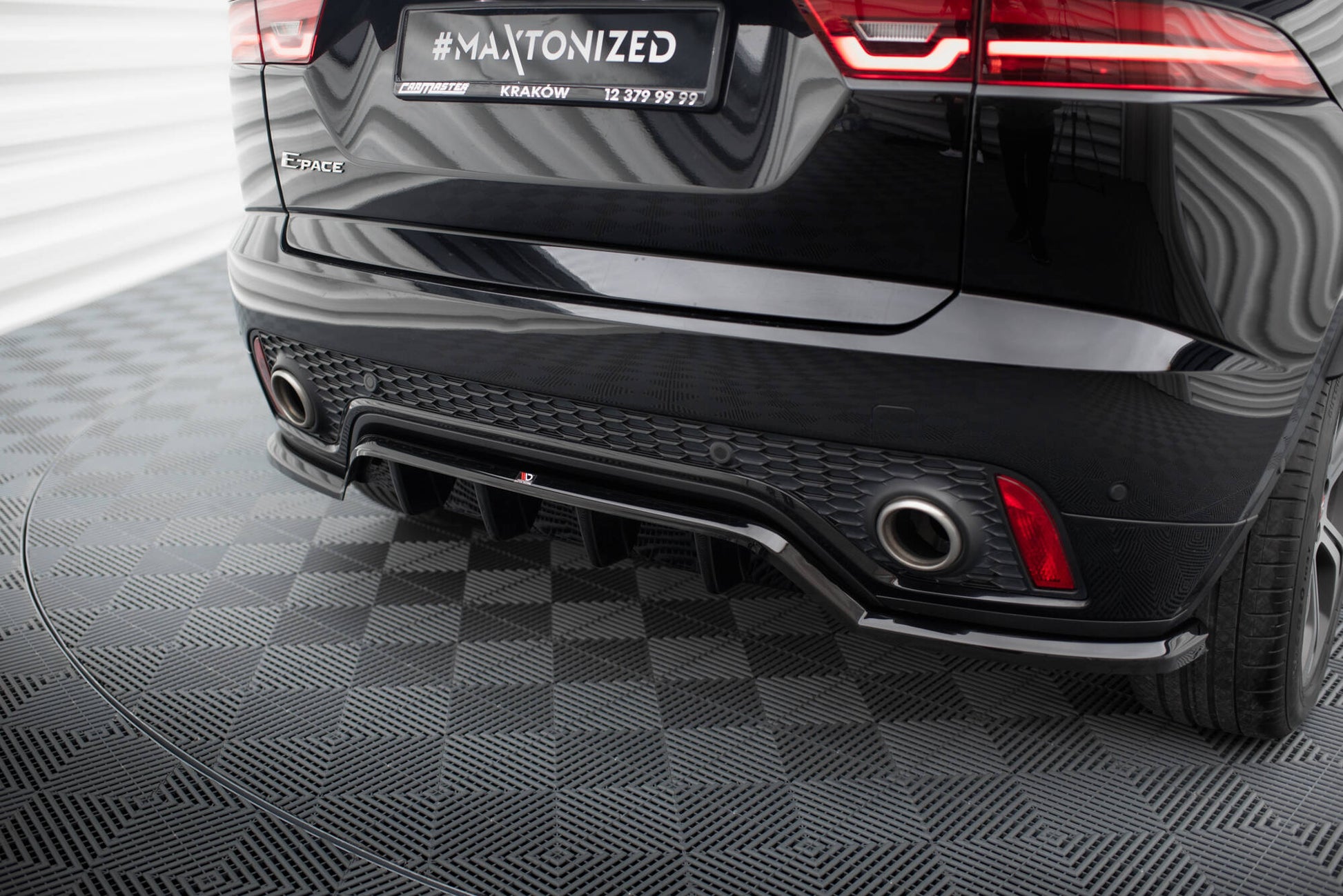 Set of Splitters Jaguar E-Pace R-Dynamic X540