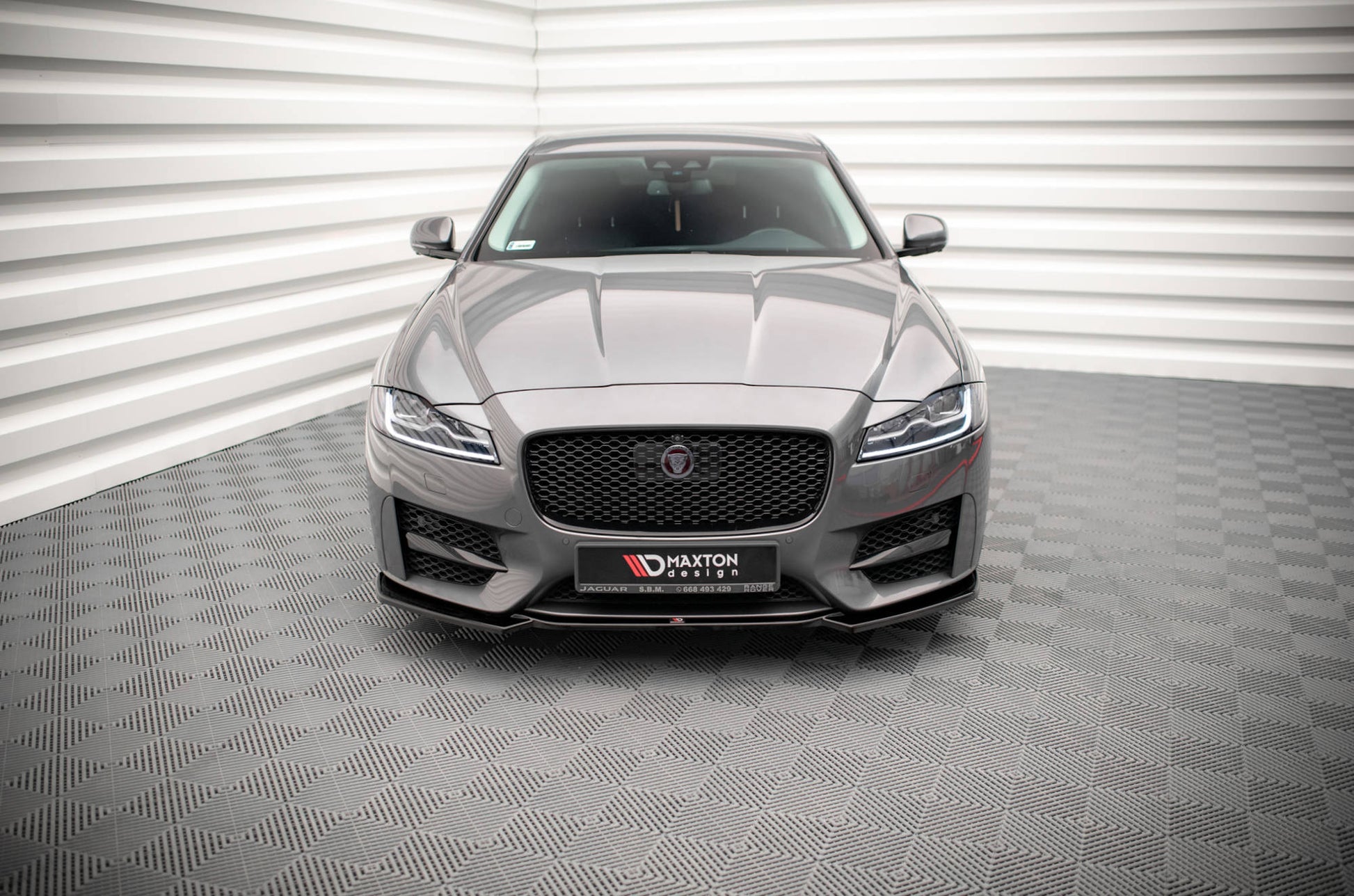 Set of Splitters Jaguar XF R-Sport X260